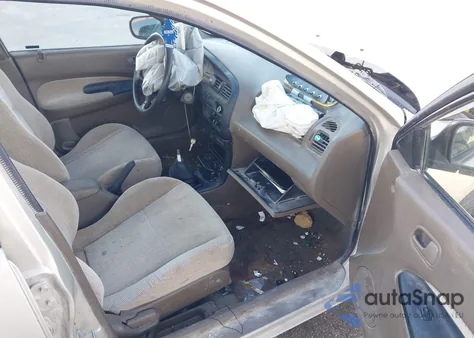 1996 Mazda Protege Dx/Lx/Es z USA, uszkodzony, nr VIN JM1BB1413T0342560